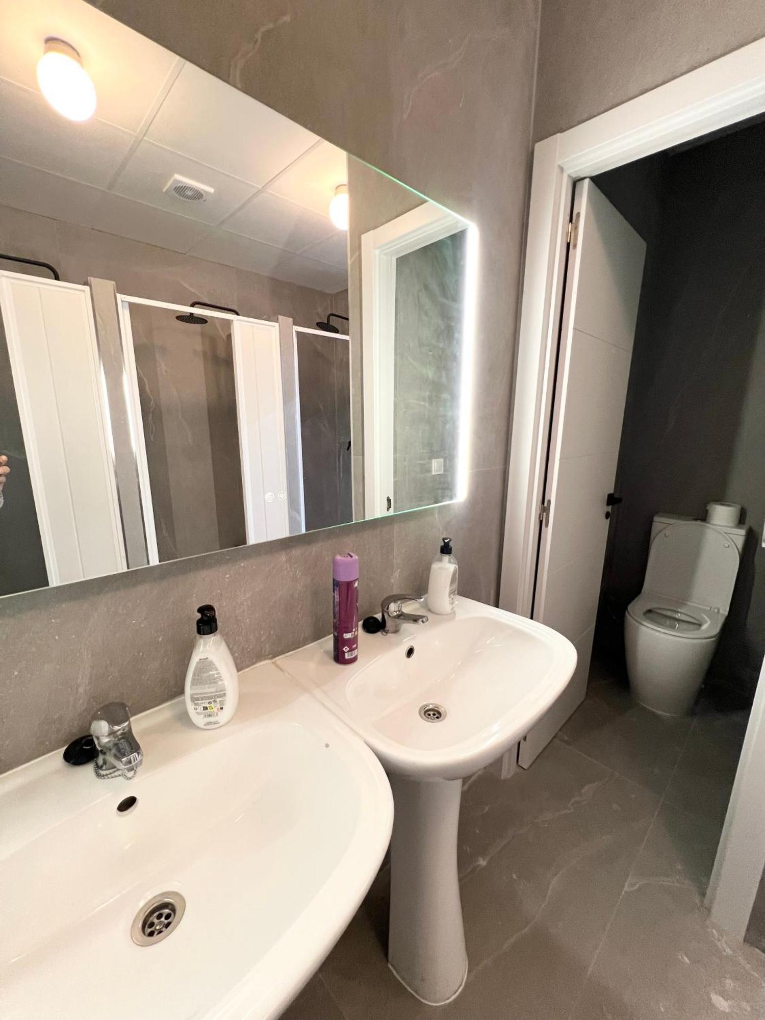 Hostel Space Capsule Madrid Ngoại thất bức ảnh