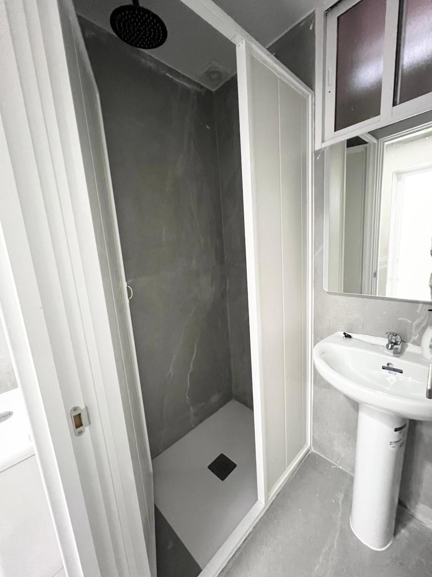 Hostel Space Capsule Madrid Ngoại thất bức ảnh